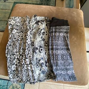 Bundle of 3 leggings